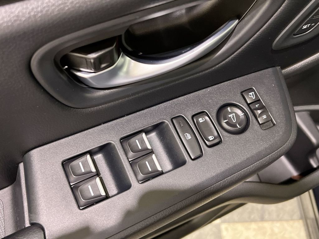 Used 2025 Honda Pilot Elite image 33