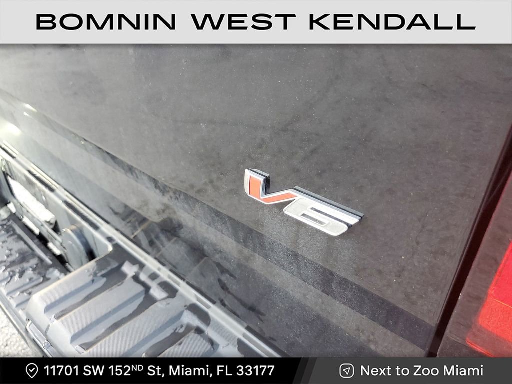 Used 2022 Chevrolet Colorado Z71 w/ Safety Package image 10