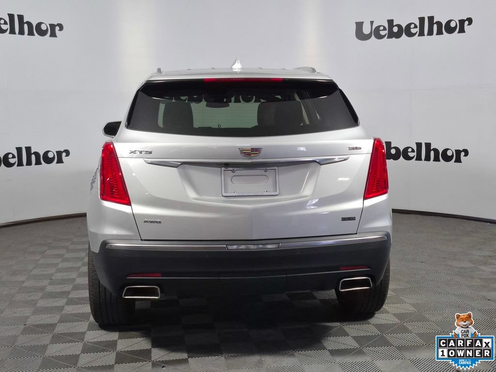 Used 2017 Cadillac XT5 Luxury w/ Driver Awareness Package AWD/4WD image 6