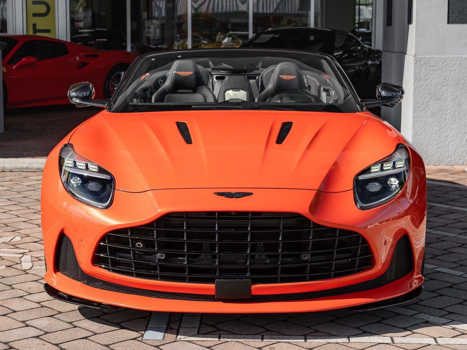 Used 2024 Aston Martin DB12 Convertible RWD image 16