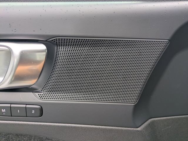 Certified 2023 Volvo C40 P8 Recharge Plus w/ Protection Package Premier AWD/4WD image 24