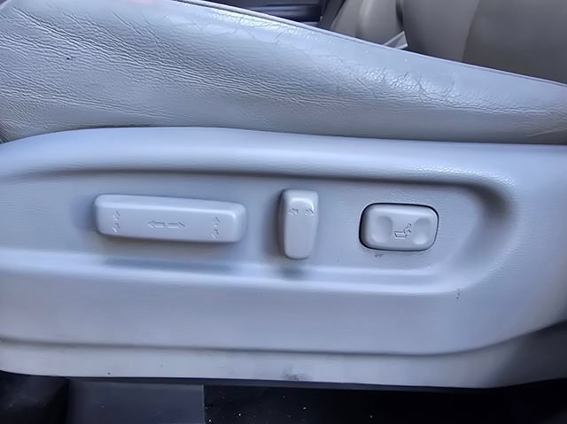 Used 2016 Honda Pilot Touring image 23