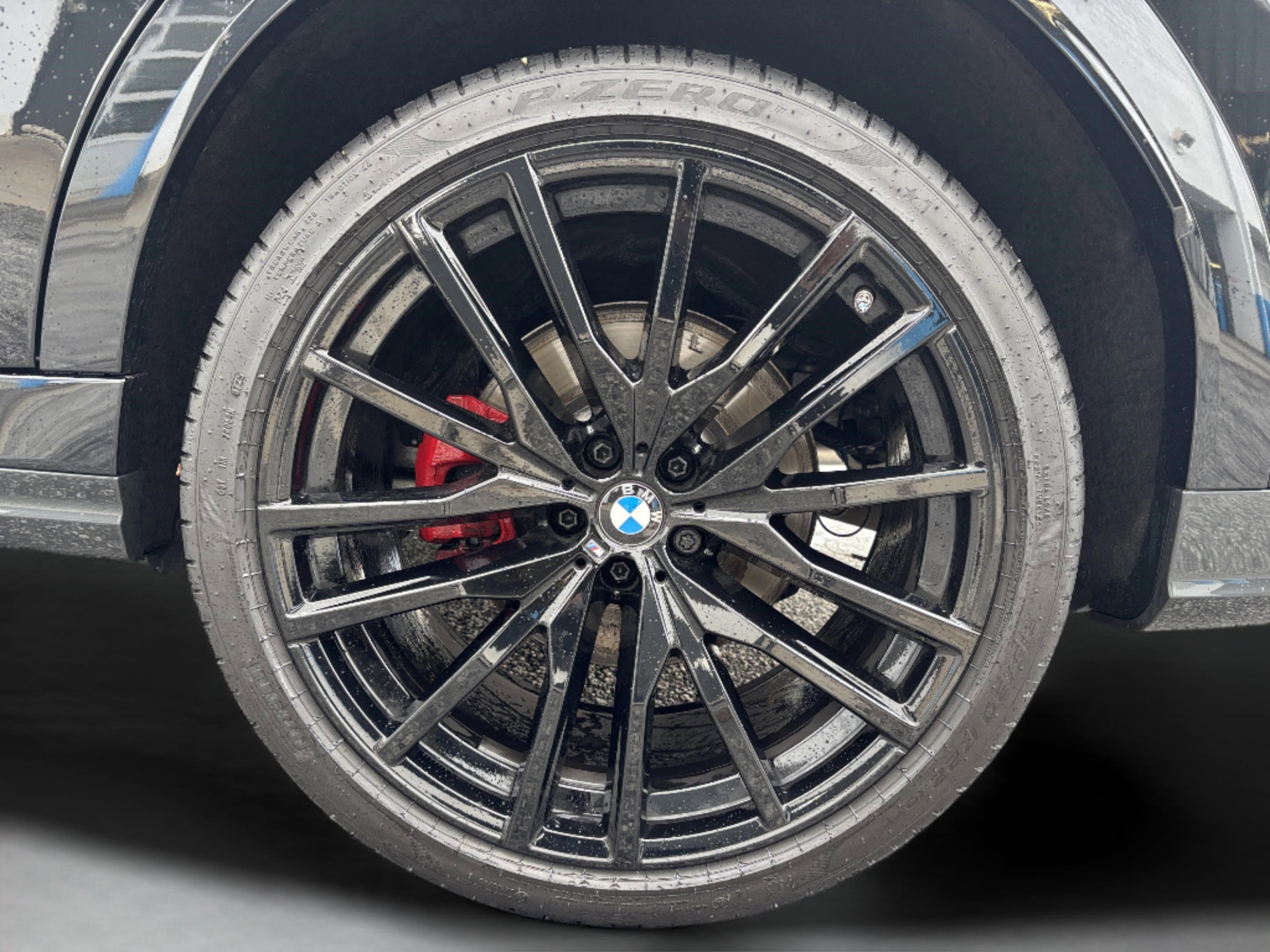 Used 2026 BMW X6 xDrive40i w/ Executive Package AWD/4WD image 40
