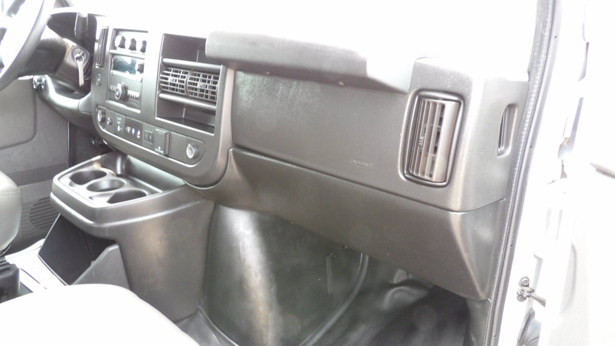 Used 2020 GMC Savana 2500 Extended w/ Driver Convenience Package RWD image 25