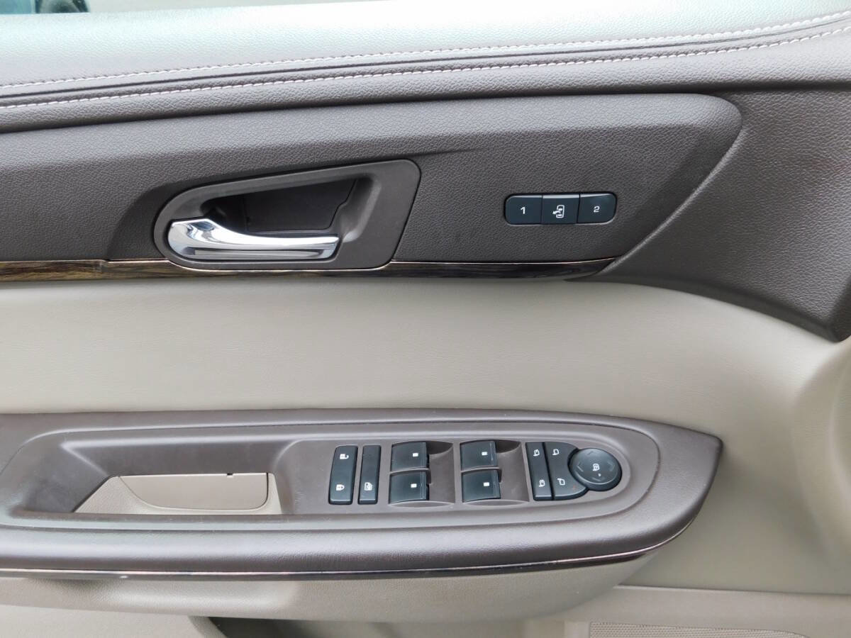 Used 2015 GMC Acadia Denali AWD/4WD image 21