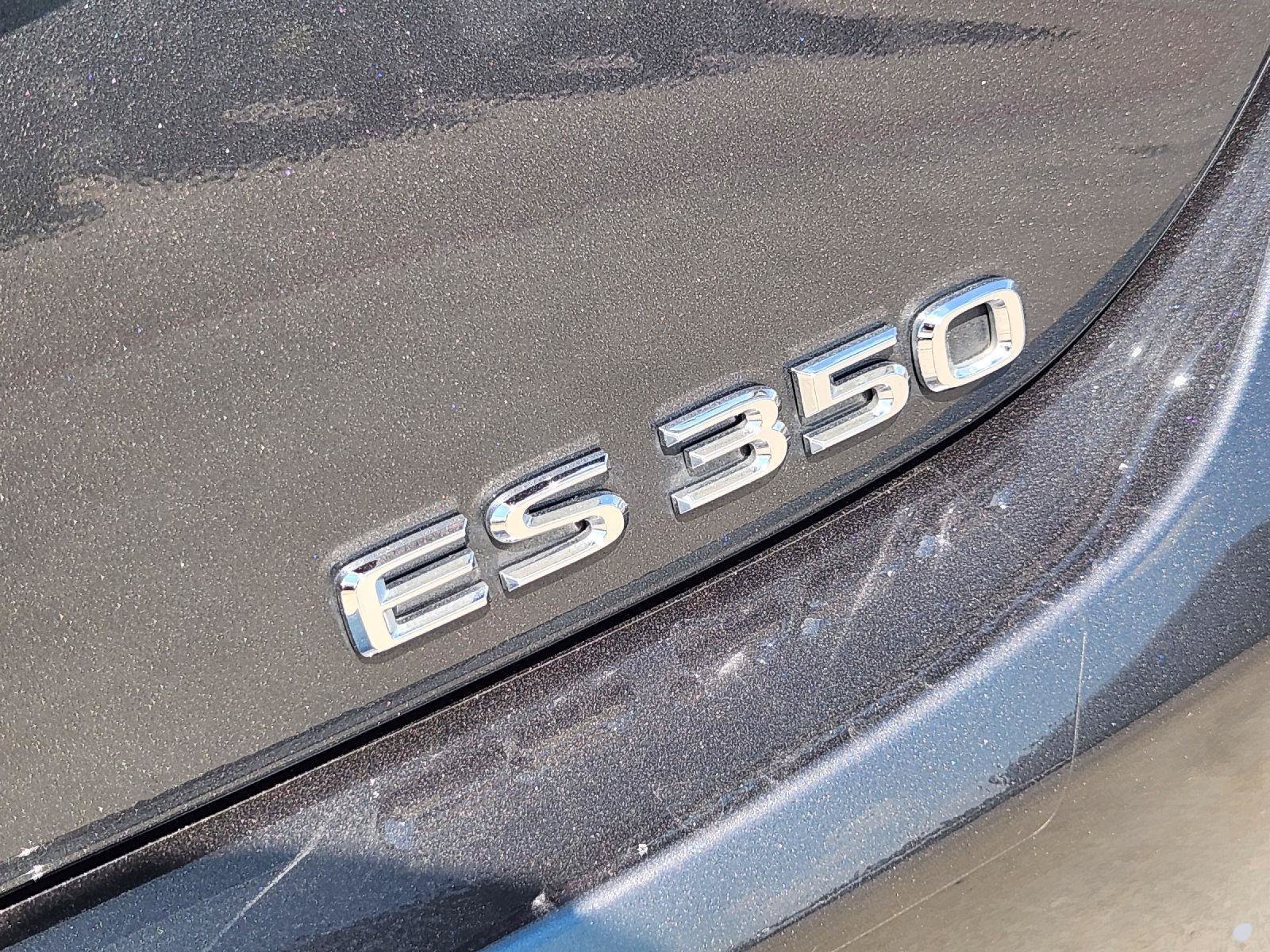 Used 2025 Lexus ES 350 w/ Premium Package FWD image 11