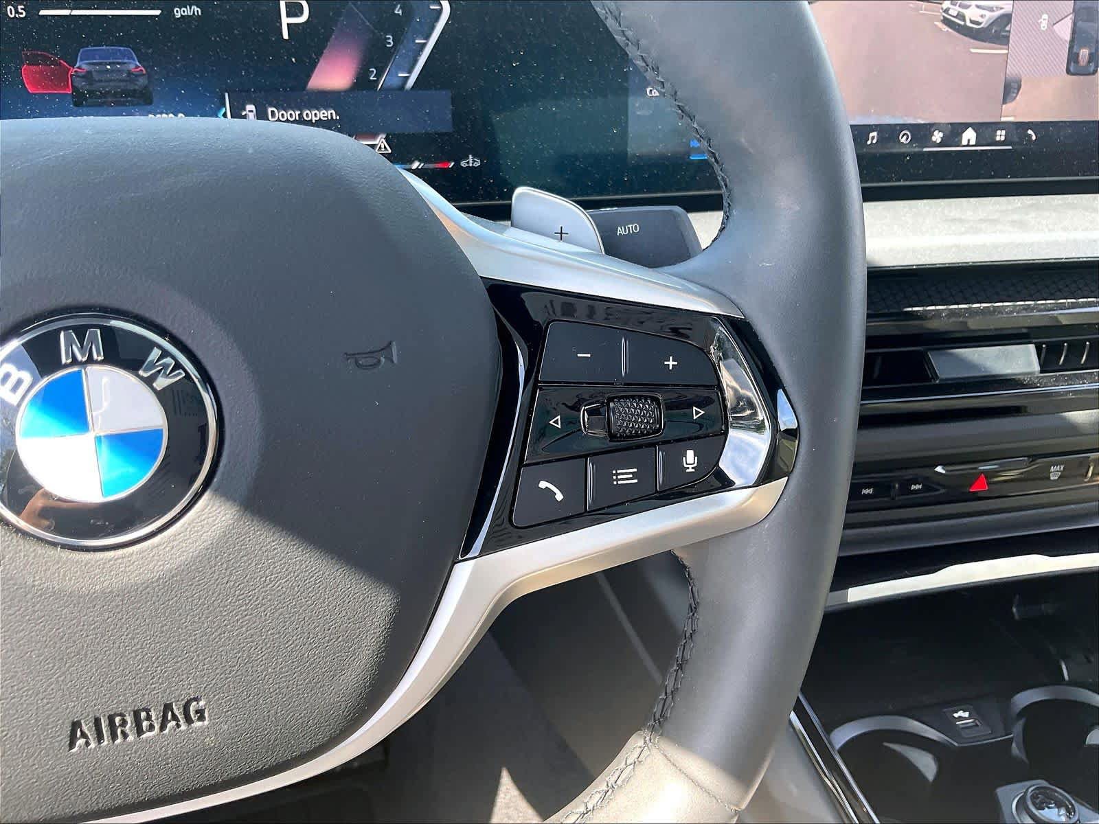Used 2025 BMW 230i Coupe w/ Premium Package RWD image 21