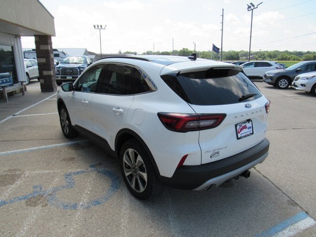 Used 2025 Ford Escape Platinum w/ Premium Technology Package AWD/4WD image 7