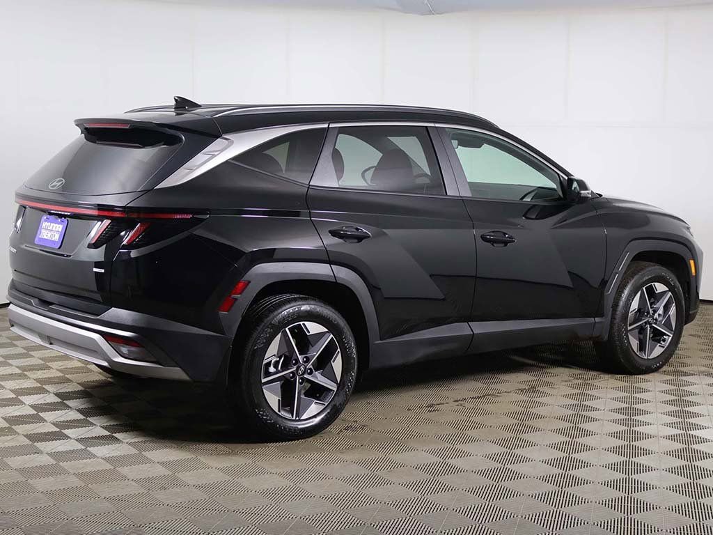 Certified 2026 Hyundai Tucson SEL image 11