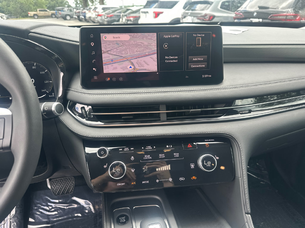 Used 2026 INFINITI QX60 Pure w/ Cargo Package FWD image 28