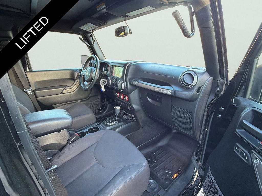 Used 2018 Jeep Wrangler Unlimited Sport S image 43