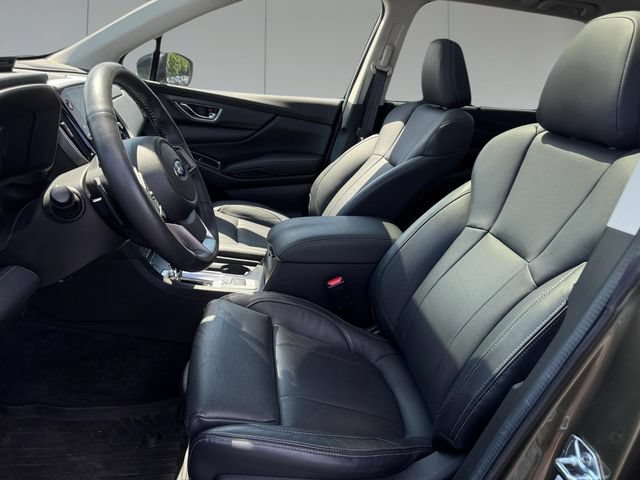 Used 2025 Subaru Ascent Limited AWD/4WD image 11