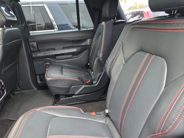 Used 2022 Ford Expedition Limited image 13