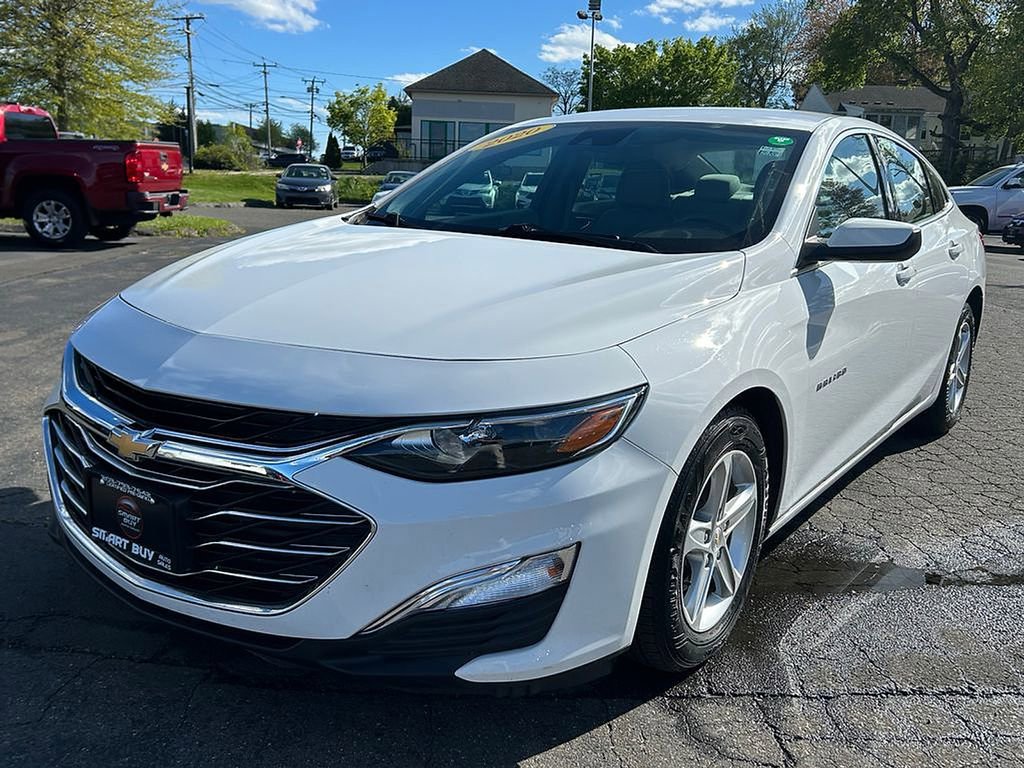 Used 2020 Chevrolet Malibu LS w/ Driver Confidence Package II FWD image 1
