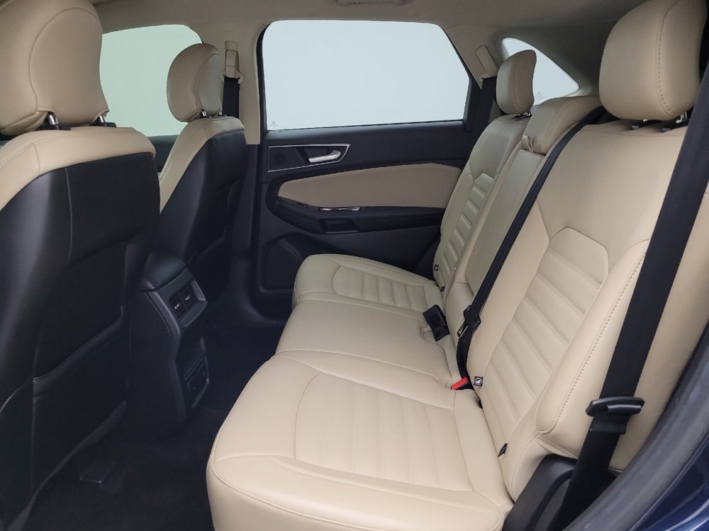 Used 2017 Ford Edge SEL w/ Equipment Group 201A FWD image 18