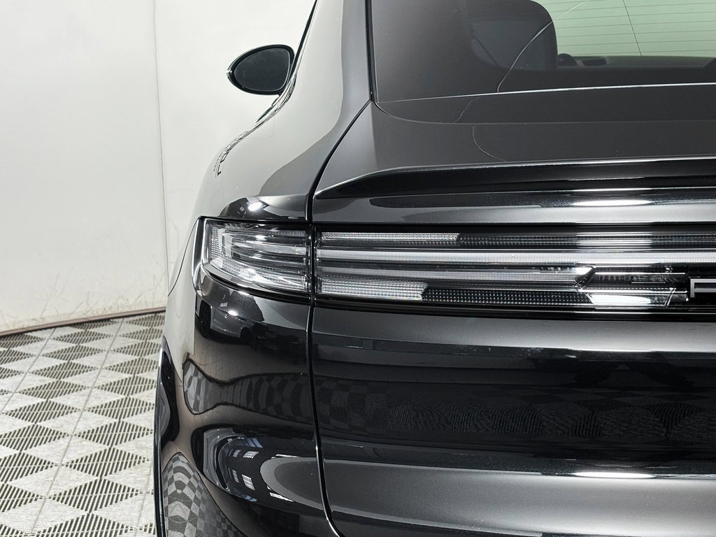 New 2026 Porsche Cayenne GTS image 12