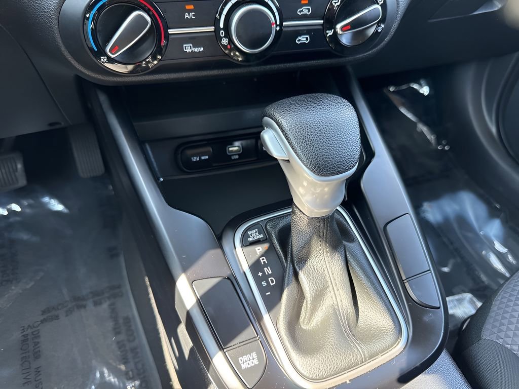 Used 2024 Kia Soul LX w/ Option Group 015 image 15