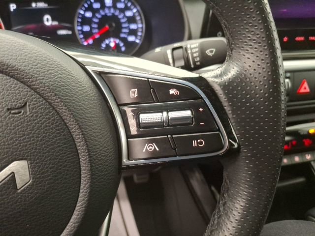 Used 2023 Kia Forte GT-Line image 16