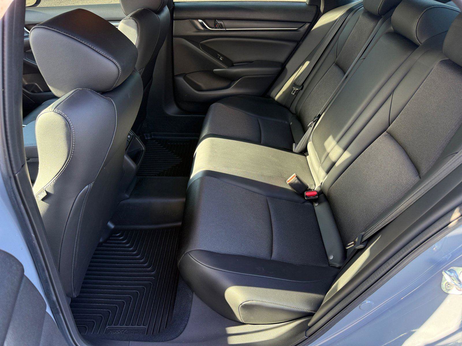 Used 2022 Honda Accord Sport image 11