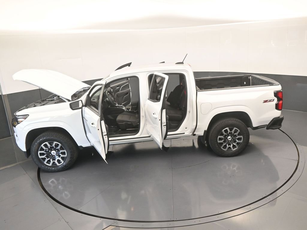 Used 2023 Chevrolet Colorado Z71 image 65