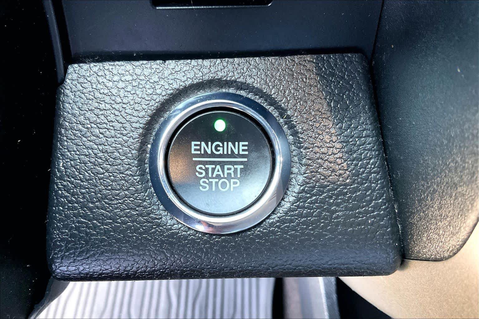 Used 2021 Ford Expedition Max XLT RWD image 31
