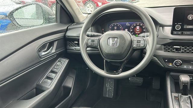 Used 2025 Honda Accord SE image 24