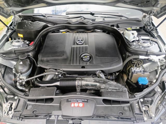 Used 2014 Mercedes-Benz E 250 BlueTEC Sedan image 69