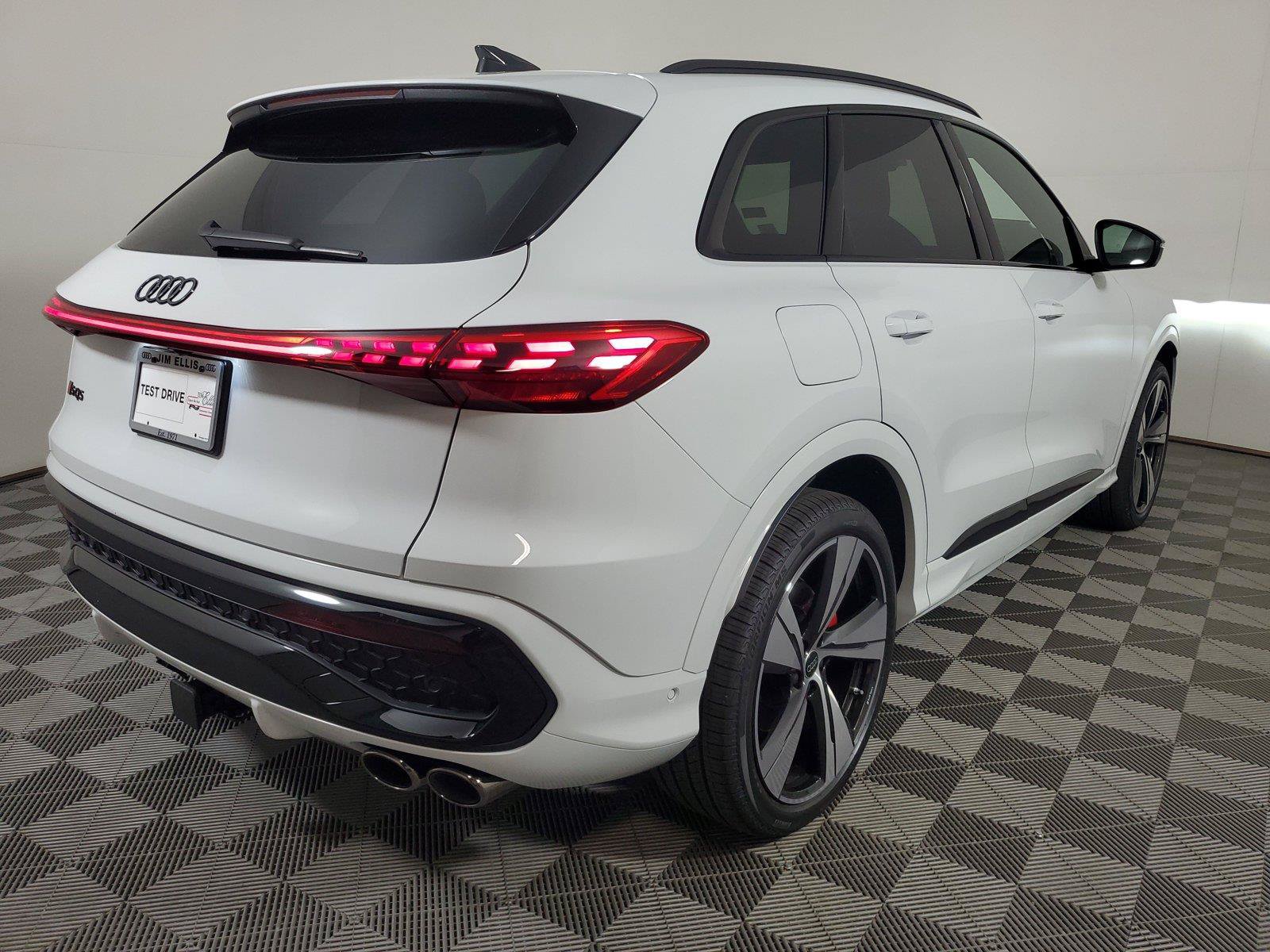 New 2026 Audi SQ5 Premium Plus AWD/4WD image 7