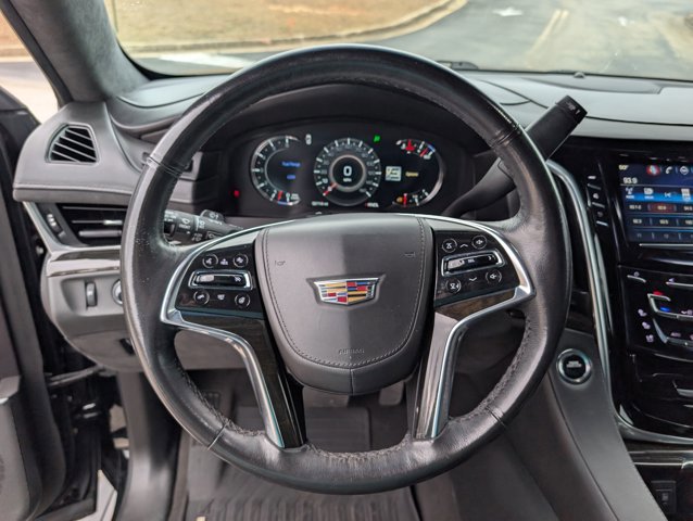 Used 2020 Cadillac Escalade Platinum image 21