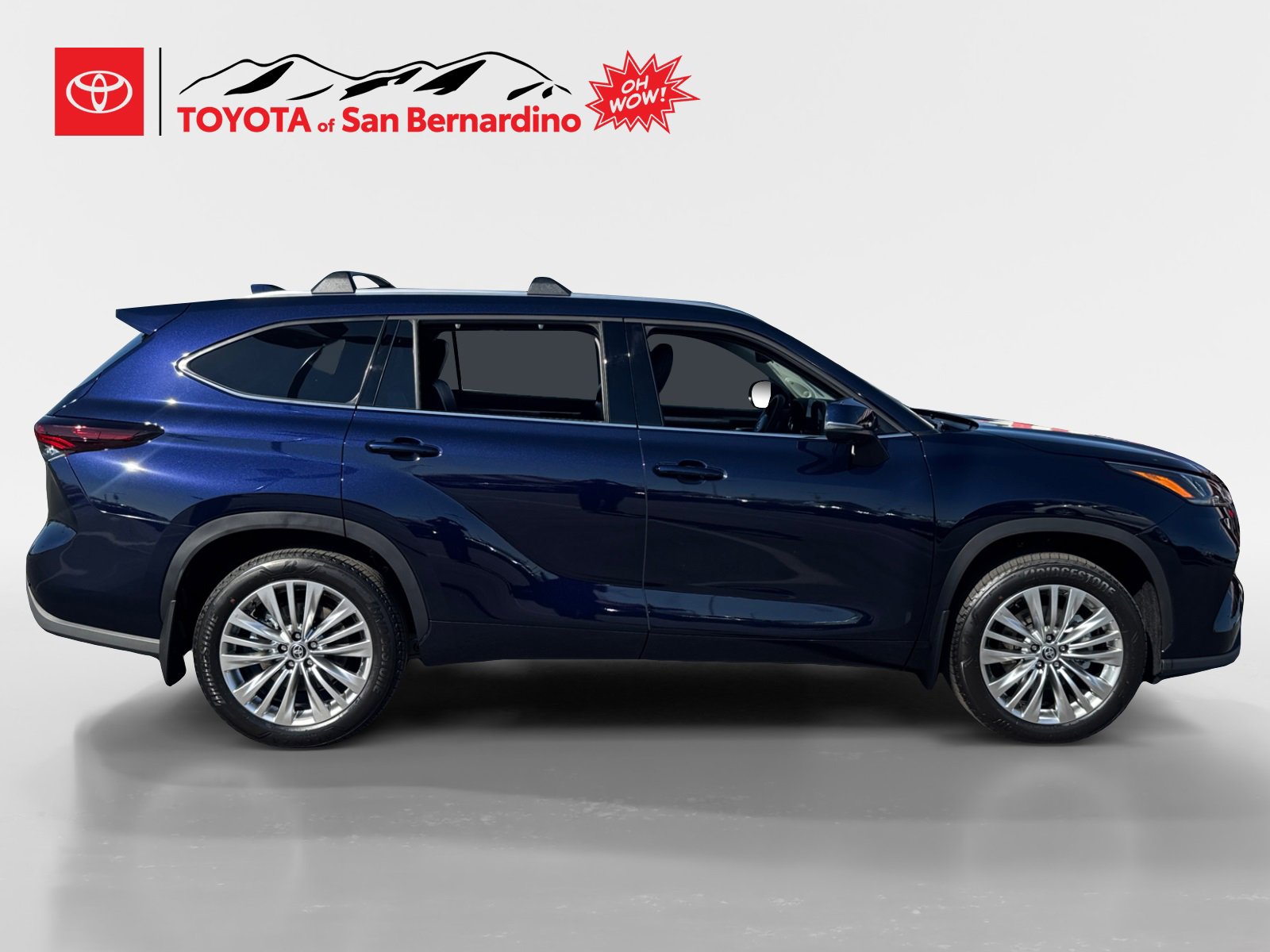 New 2026 Toyota Highlander Platinum image 6