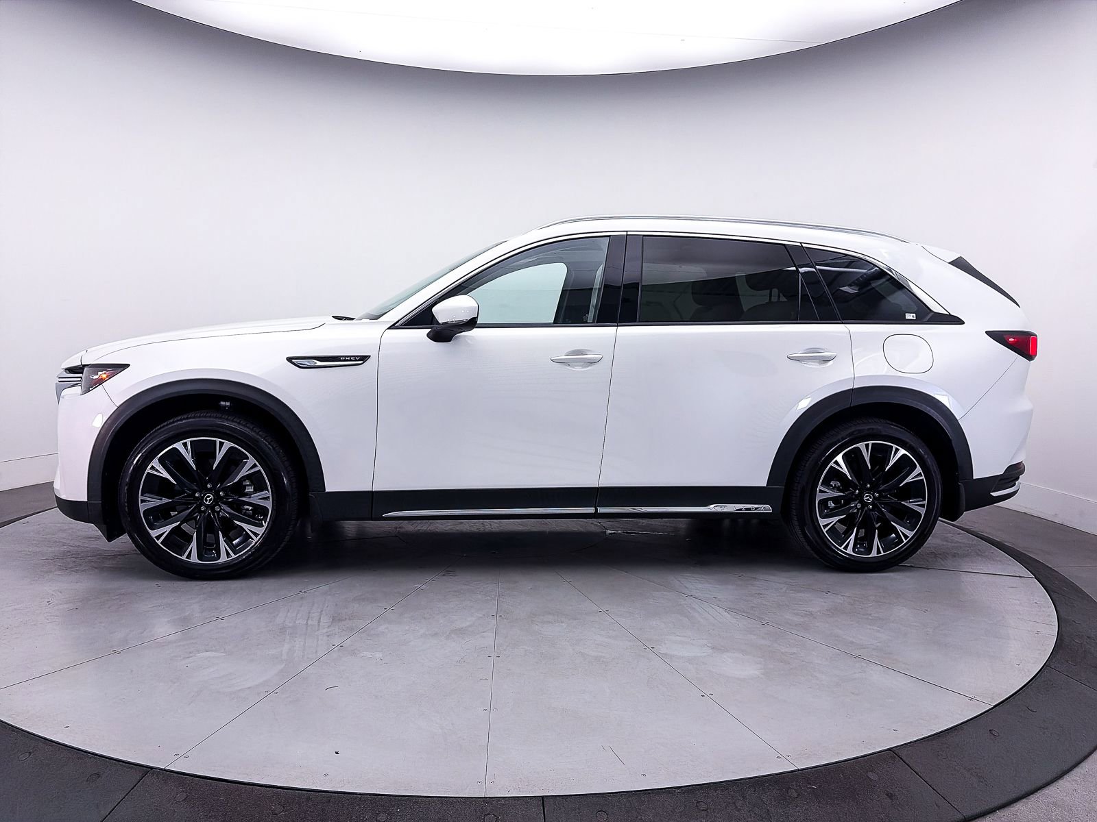 Used 2024 MAZDA CX-90 Plug-In Hybrid w/ Premium Plus AWD/4WD image 43