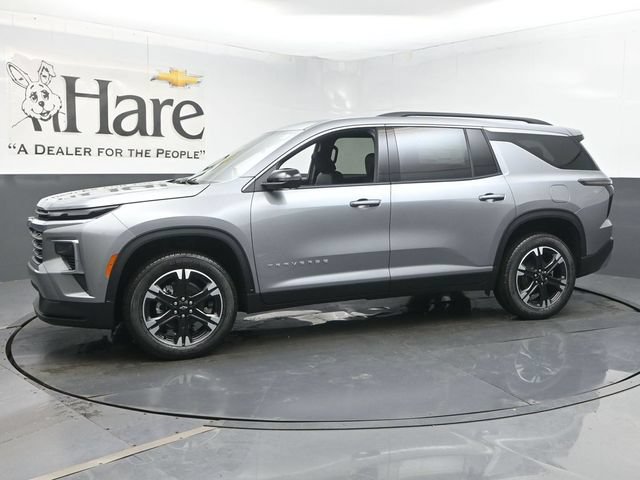 New 2027 Chevrolet Traverse LT w/ Sun and Wheel Package FWD image 11
