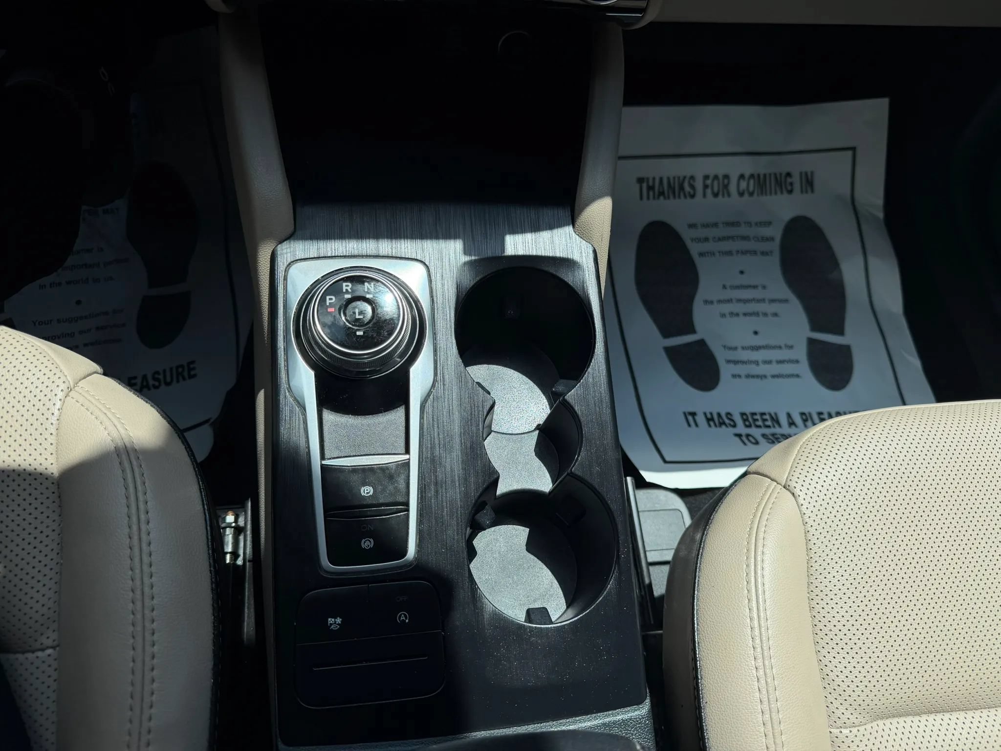 Used 2021 Ford Escape SEL w/ Technology Package FWD image 32