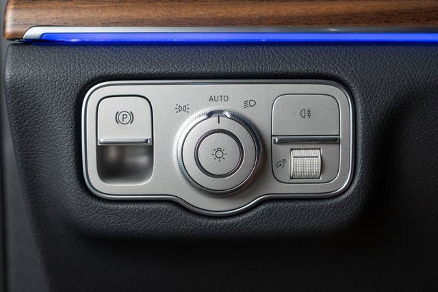 New 2025 Mercedes-Benz GLE 350 4MATIC image 18