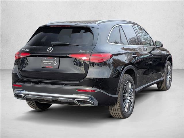 New 2026 Mercedes-Benz GLC 300 4MATIC image 2