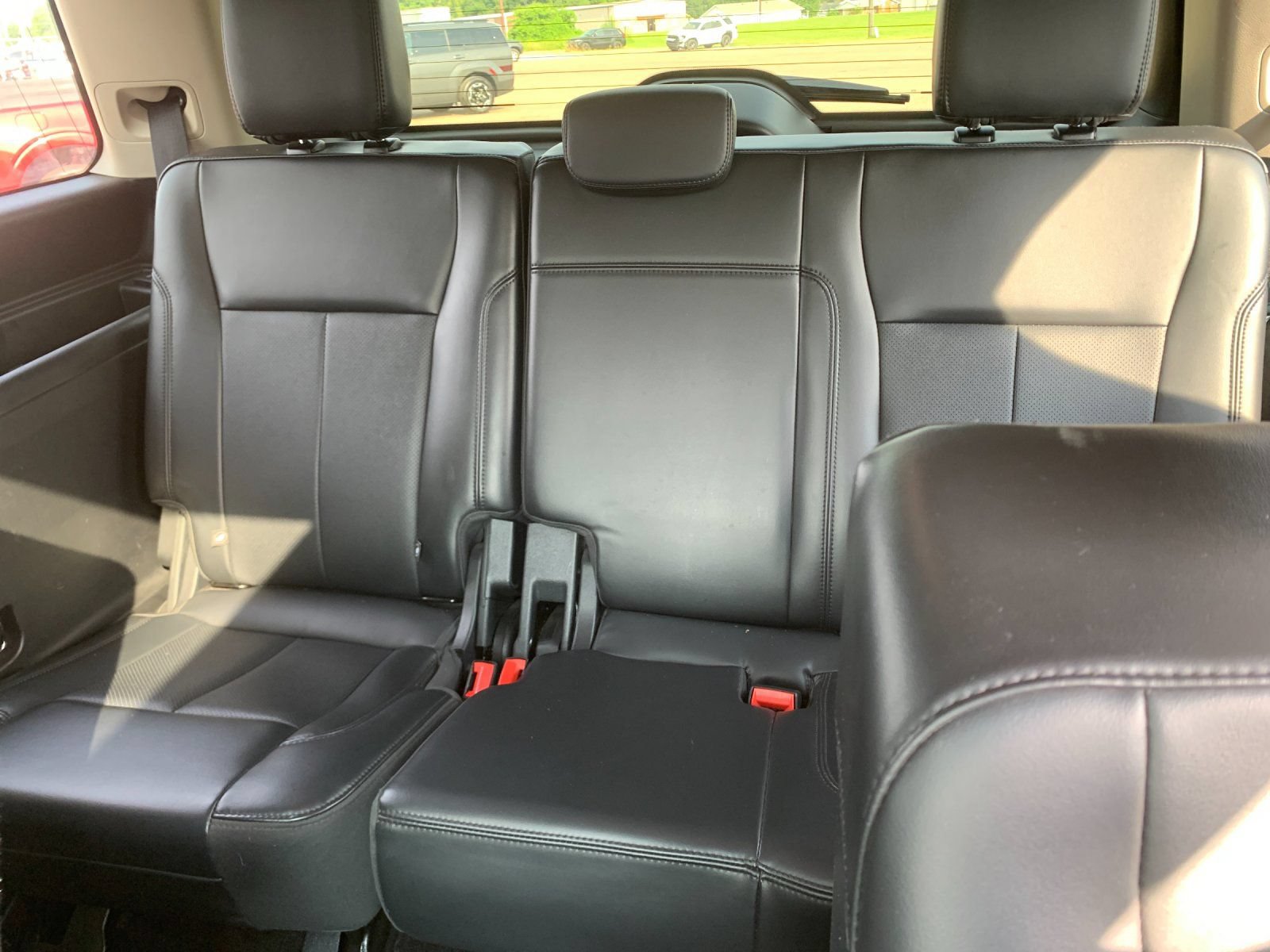 Used 2023 Ford Expedition XLT RWD image 19