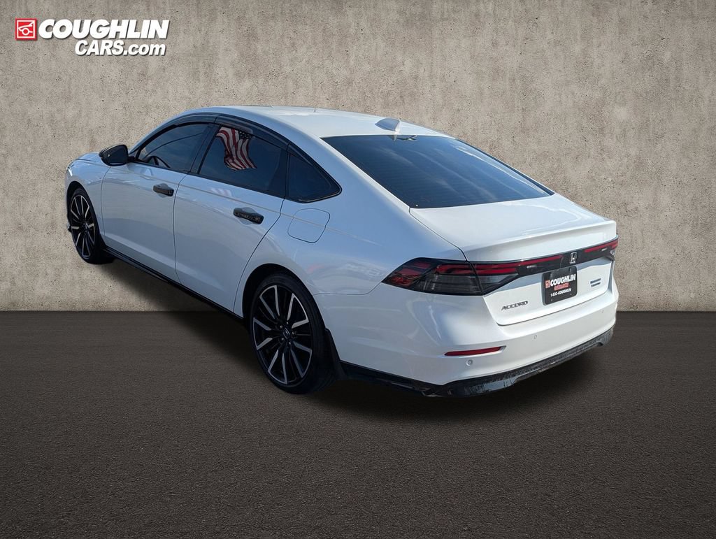 Used 2024 Honda Accord Touring image 5