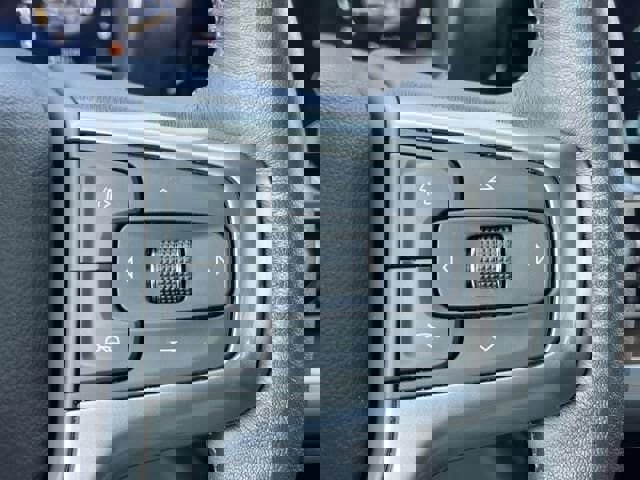 Used 2022 Chevrolet Silverado 1500 LT image 21