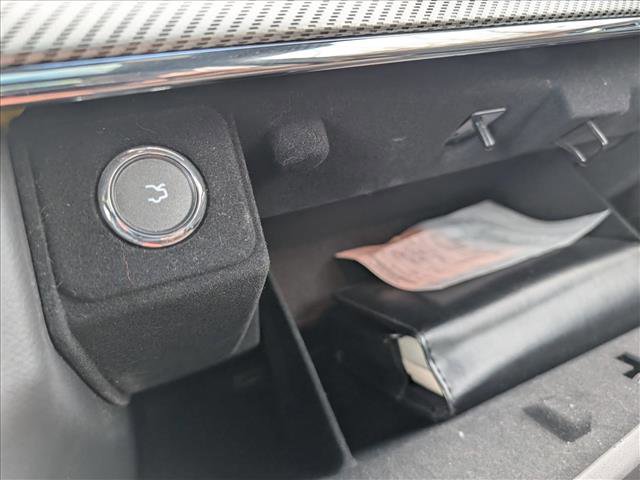 Used 2012 Lincoln MKS AWD image 34