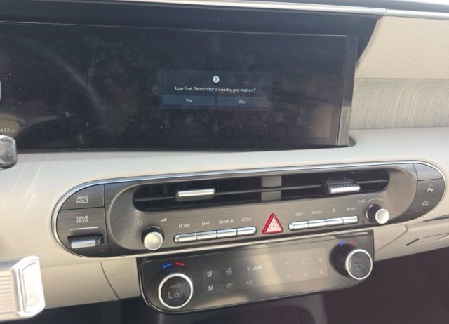 Used 2026 Hyundai Palisade Calligraphy FWD image 12