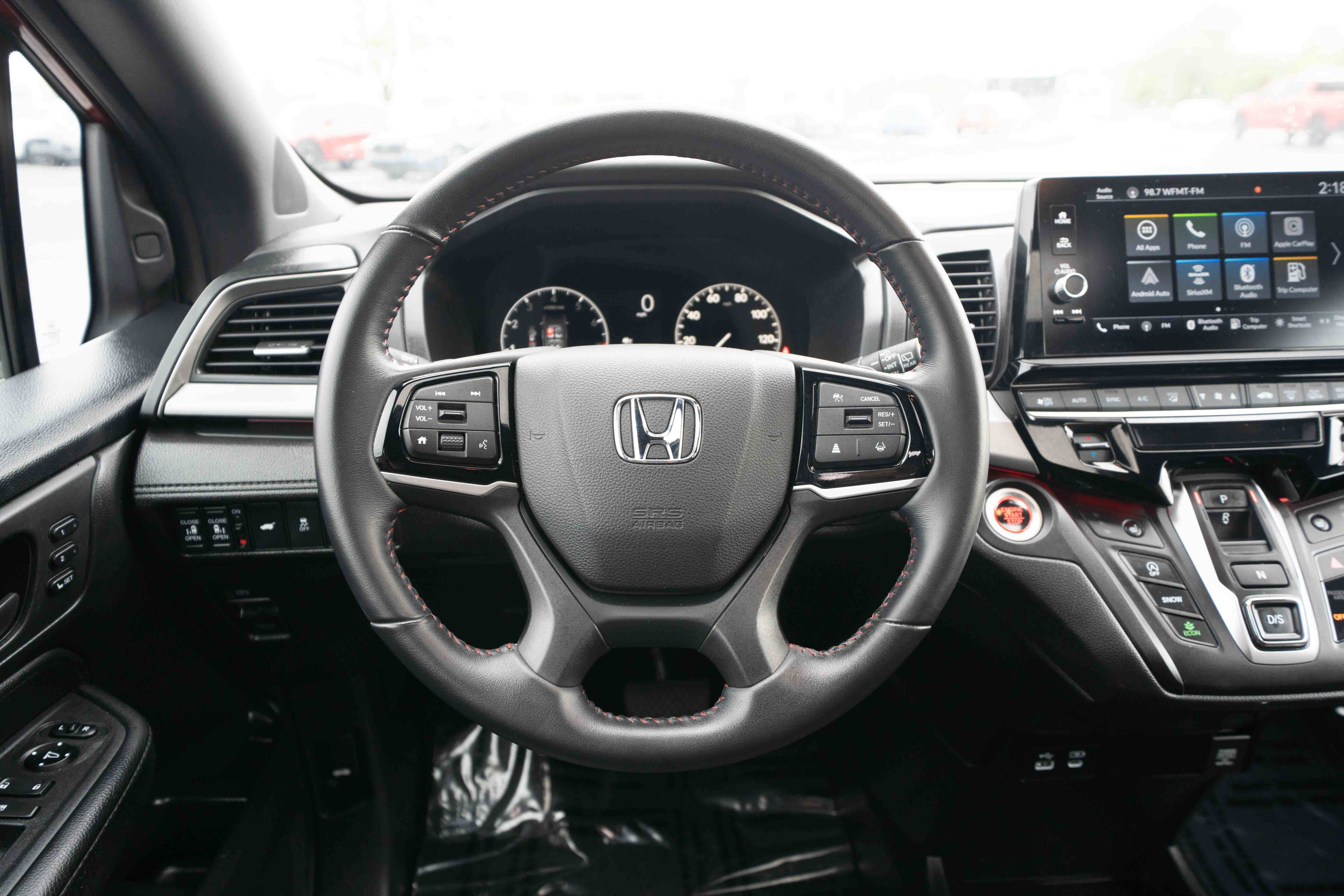 Used 2025 Honda Odyssey Sport-L image 21