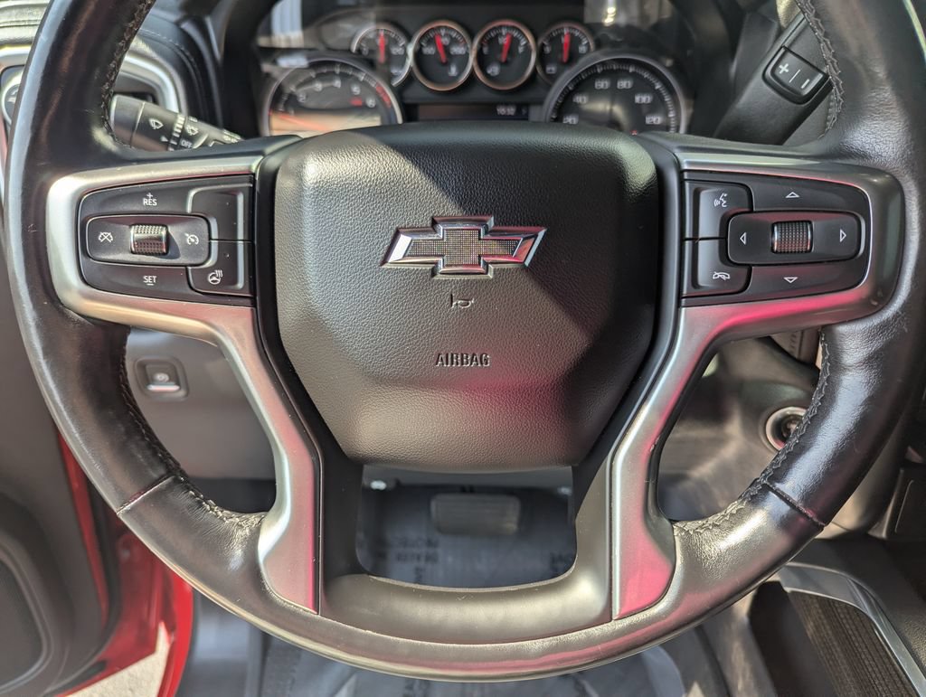 Used 2019 Chevrolet Silverado 1500 RST AWD/4WD image 16