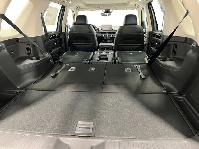 New 2025 Honda Pilot Touring image 37