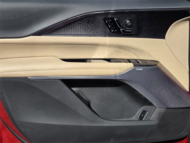 New 2026 Cadillac Lyriq V w/ Exterior Carbon Fiber Package image 18