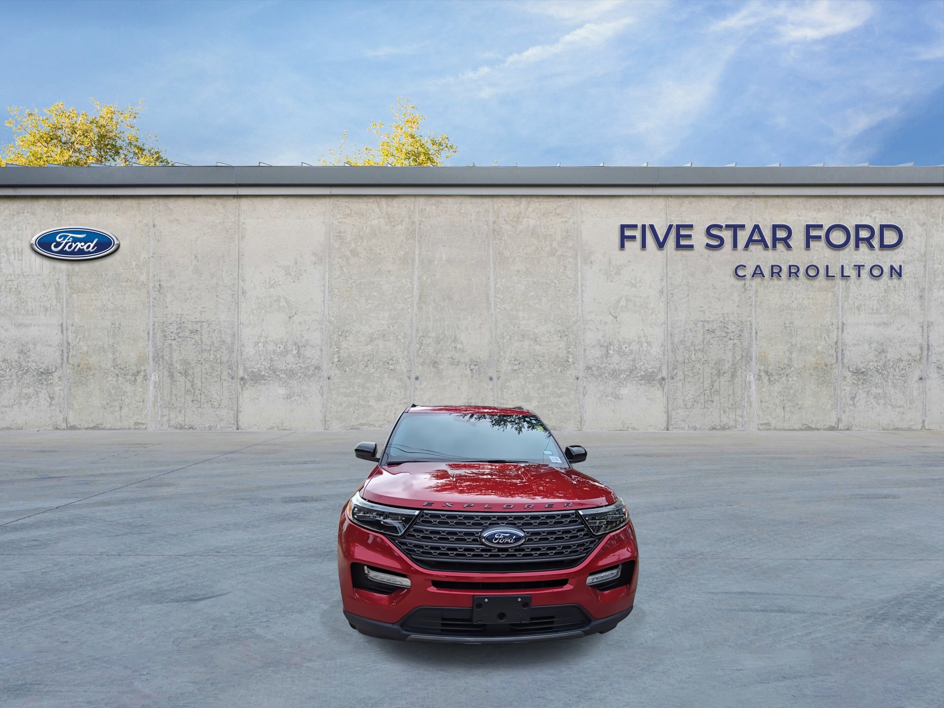 Certified 2022 Ford Explorer XLT w/ Equipment Group 202A image 3