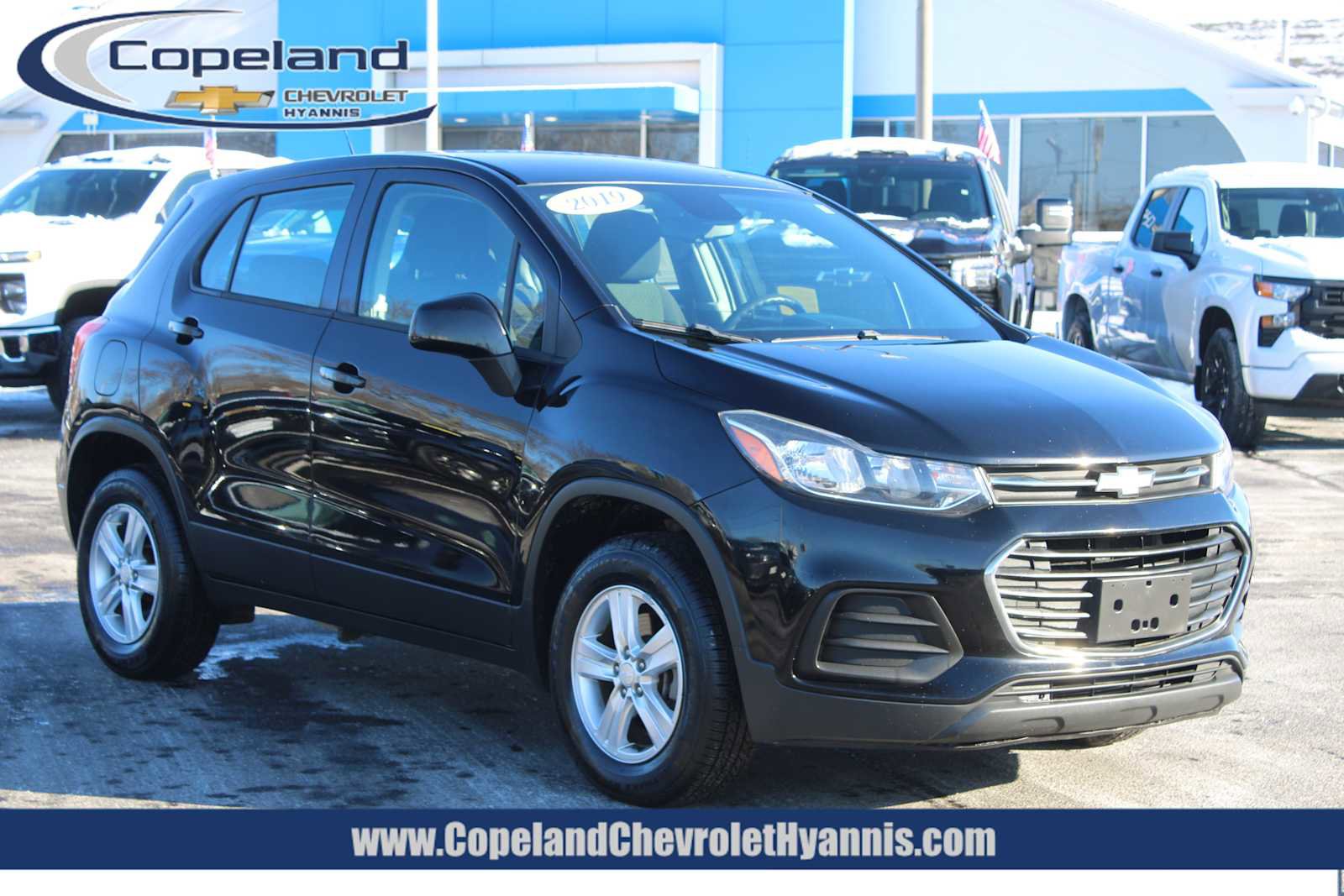 Used 2019 Chevrolet Trax LS image 1