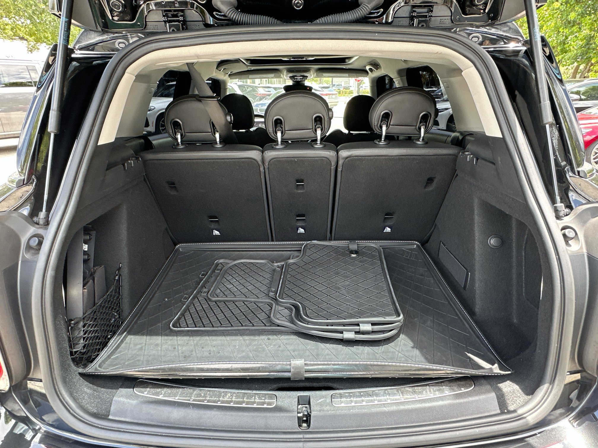 Used 2024 MINI Cooper Countryman S w/ Premium Package FWD image 27