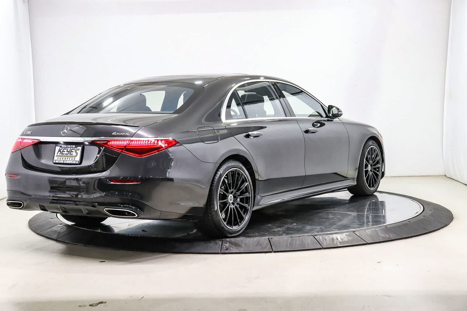 Certified 2022 Mercedes-Benz S 580 4MATIC Sedan image 4