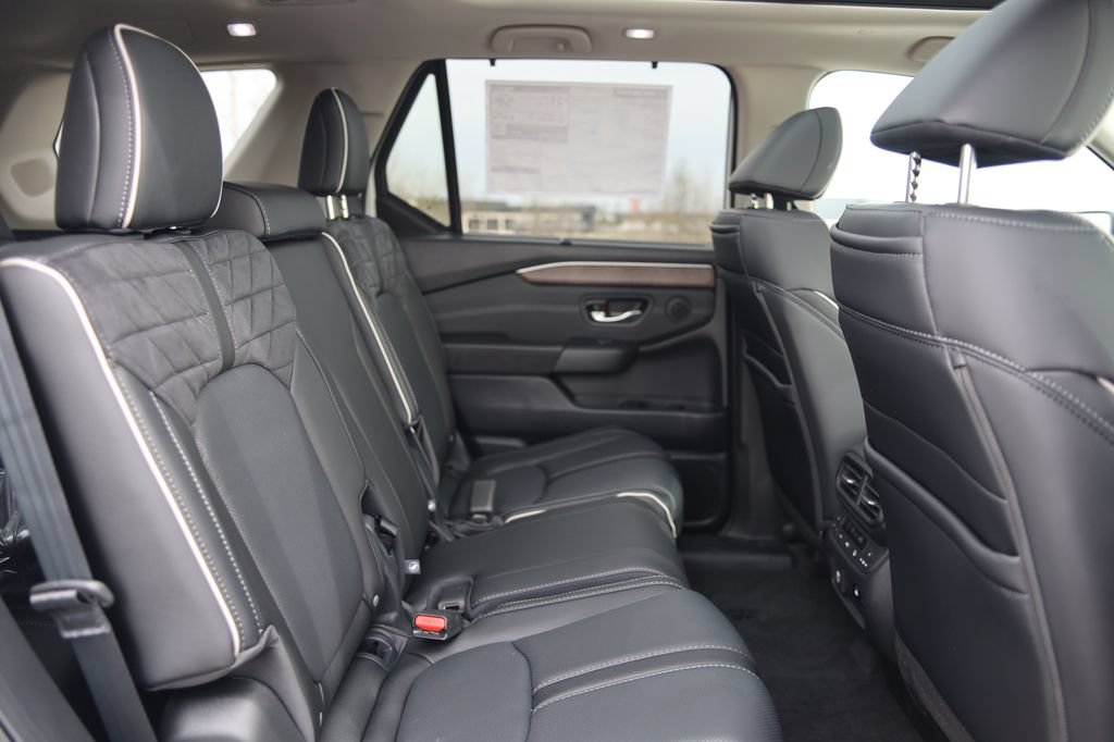 New 2026 Honda Pilot Elite image 34