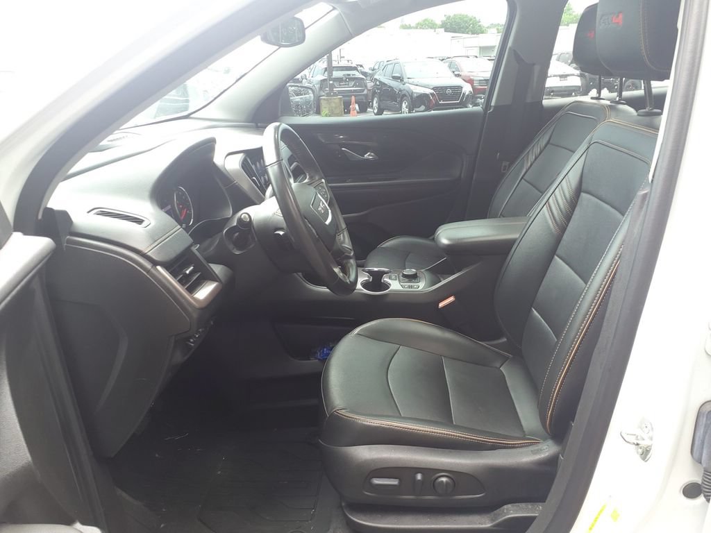 Used 2022 GMC Terrain AT4 w/ Tech Package AWD/4WD image 17
